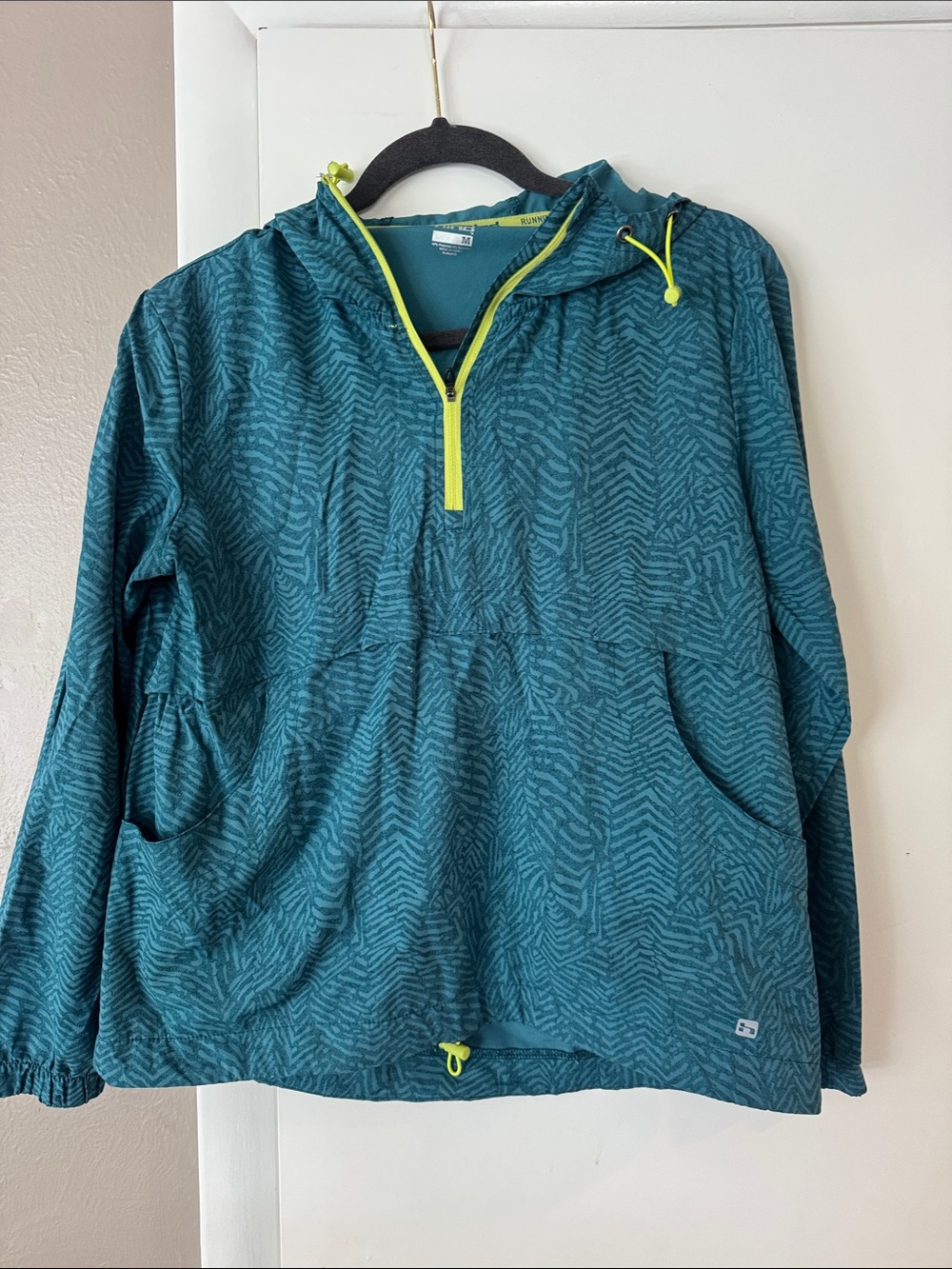 Teal Patterned Women's Running Hooded Pullover Windbreaker with Neon Trim Sz M